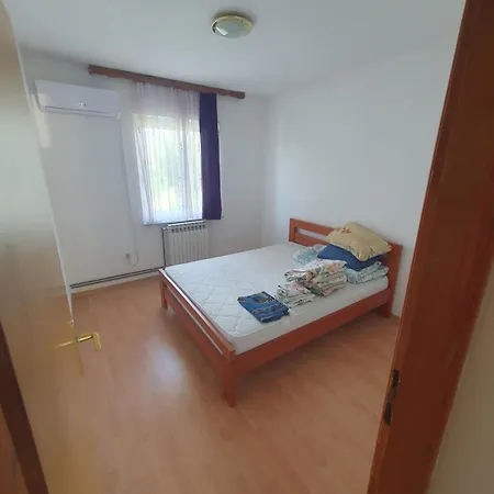 Hajra Ferienhaus